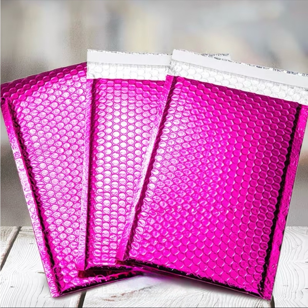 20ct 8.5x12 metallic hot pink Bubble Mailers